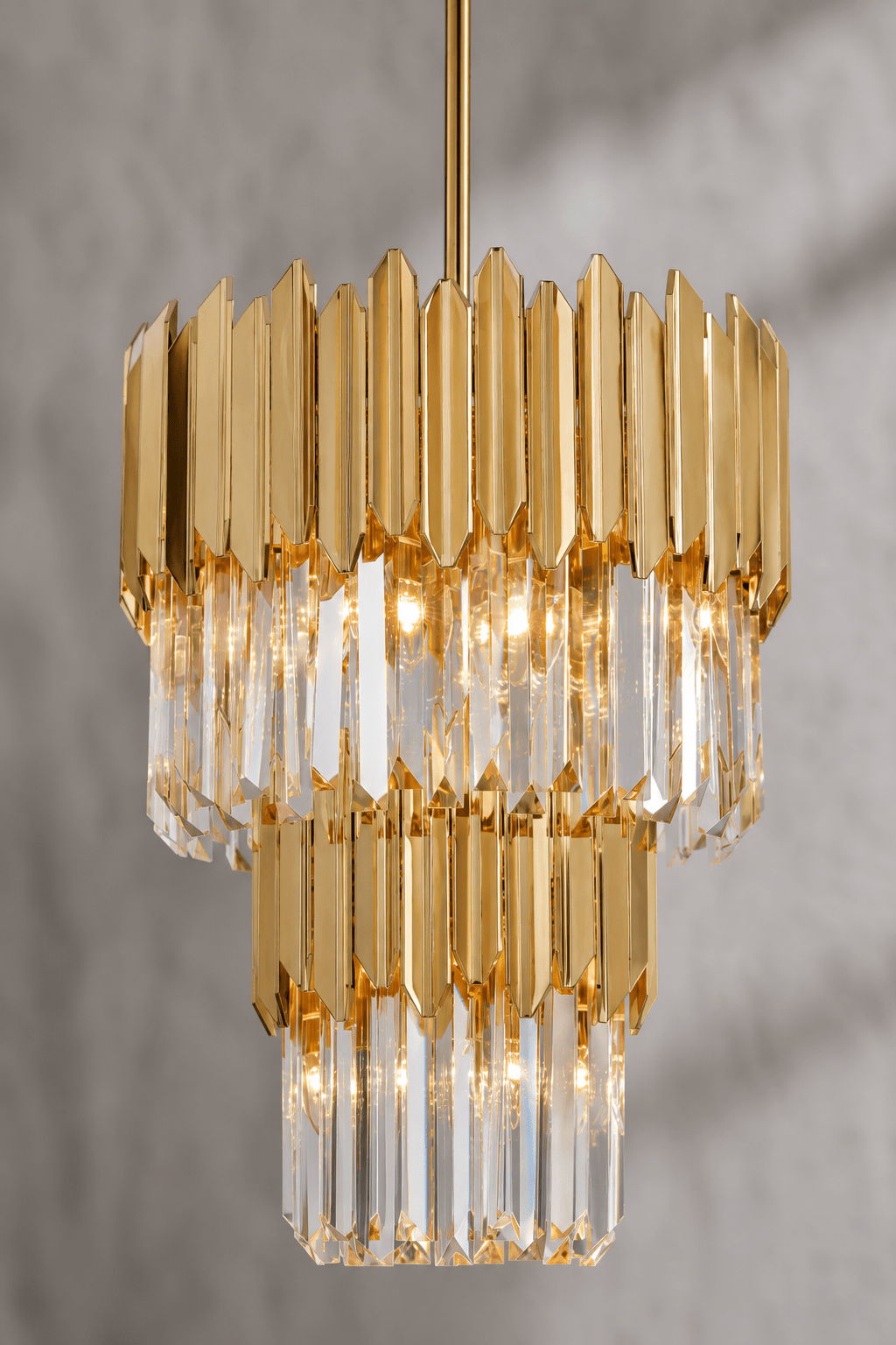 Close-up of Zarrin Calyrex 24K gold crystal pendant light with precision-cut crystal and luxury finish